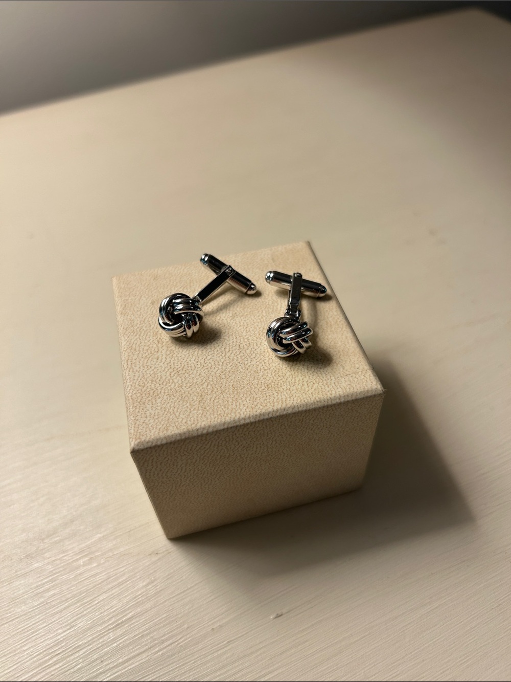 Silver Knot Cufflinks for Men - Classic Knot Design